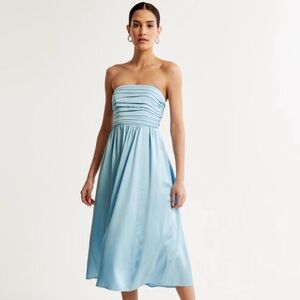Abercrombie & Fitch Satin Emerson Ruched Strapless Midi Dress Blue Small